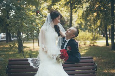 Gelin ve damat düğün gününde