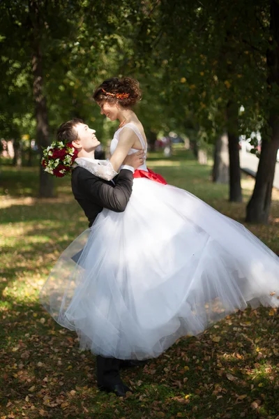 Sposa e sposo — Foto Stock