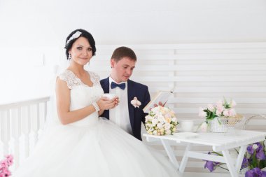 Düğün gününde yeni evliler