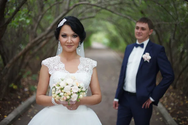 Sposi il giorno del matrimonio — Foto Stock