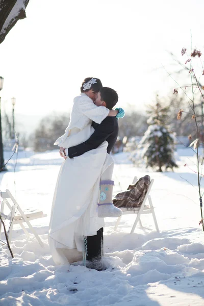 Hermoso invierno y boda . —  Fotos de Stock