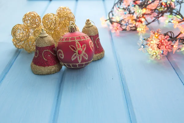 Christmas decoration on old grunge wooden board — Stock Photo, Image