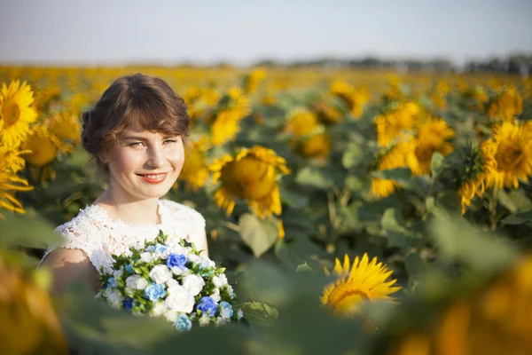 Braut am Hochzeitstag — Stockfoto