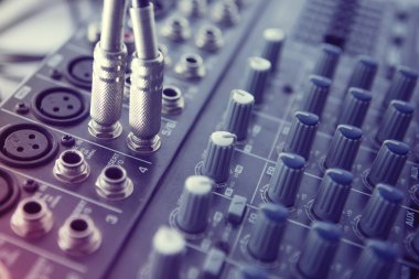 ses karıştırıcı kontrol düğmeleri cihazı