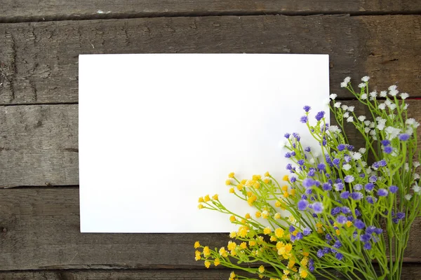 Vintage hand-made background with wild flowers — Stock Photo, Image