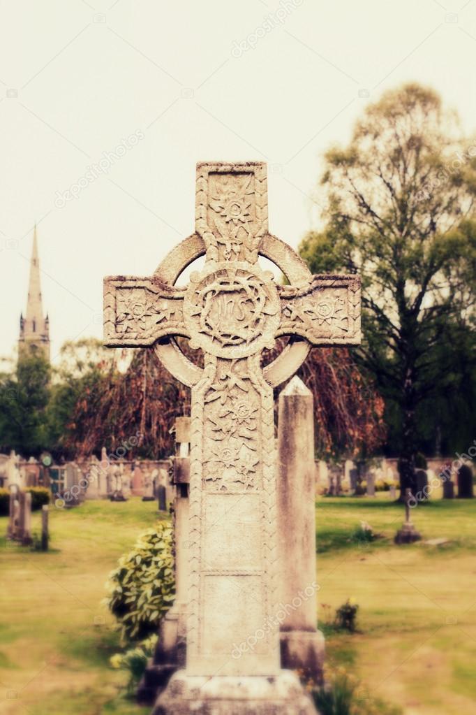 Old celtic cross