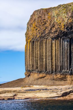 Staffa, INNER Hebrides Argyll and Bute, İskoçya'daki bir ada