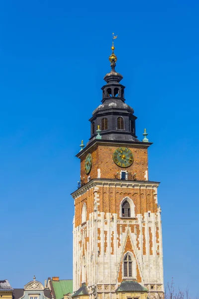 Antiguo Ayuntamiento (Ratusz) en la Plaza del Mercado Principal (Rynek Glowny) en Cracovia, Cracovia, Polonia, Europa — Foto de Stock