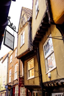 Karmakarışık, York, İngiltere
