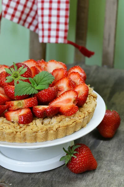 Ciasta ciastko ciasto ze świeżych owoców truskawki — Zdjęcie stockowe