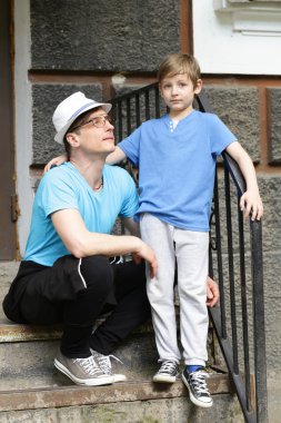 Baba ve oğul - aile mutluluk arasındaki ilişki