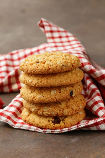 Hjemmelavet runde cookies med nødder og havregryn - Stock-foto