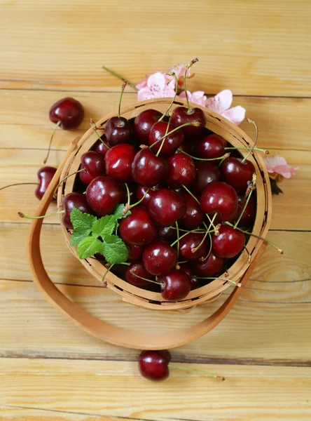 Natural organic berries cherries in a basket — Stock Photo, Image