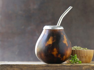 Geleneksel yerba mate çay su kabakları kupa ve bombilla
