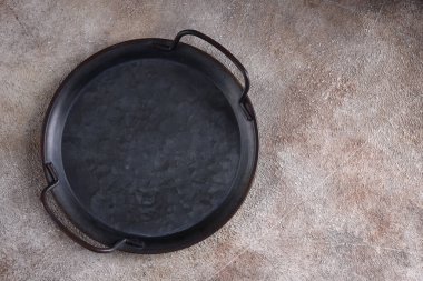 Fotokopi alanı olan boş bir tabak