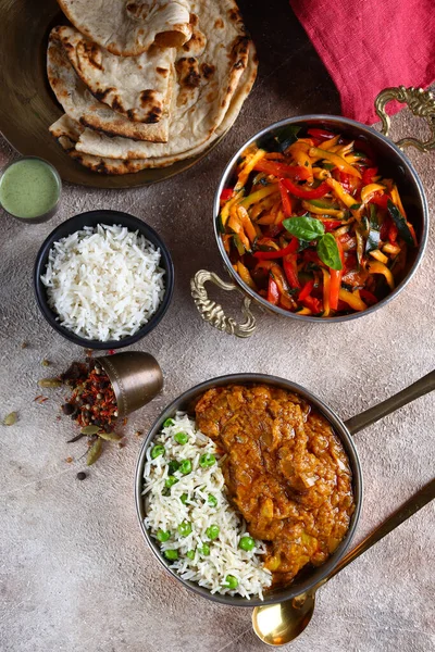 伝統的なインド料理チキンマサラ — ストック写真