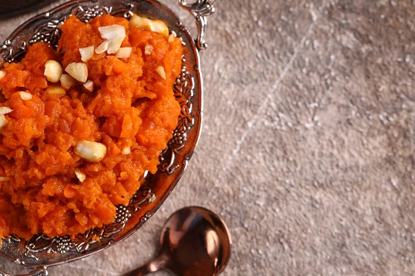 Tradizionale Indiano Dessert Gajar Halwa — Foto Stock