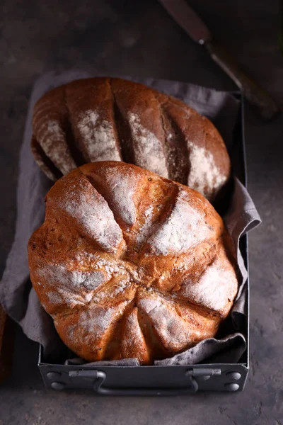 Hembakat Ekologiskt Bröd Bordet — Stockfoto