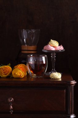 Kahve ve tatlılarla dolu bir hayat.