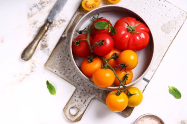 Masada taze organik domatesler