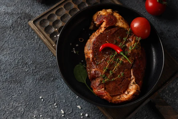 Raw Organic Meat Spices Cooking — Stock Photo, Image