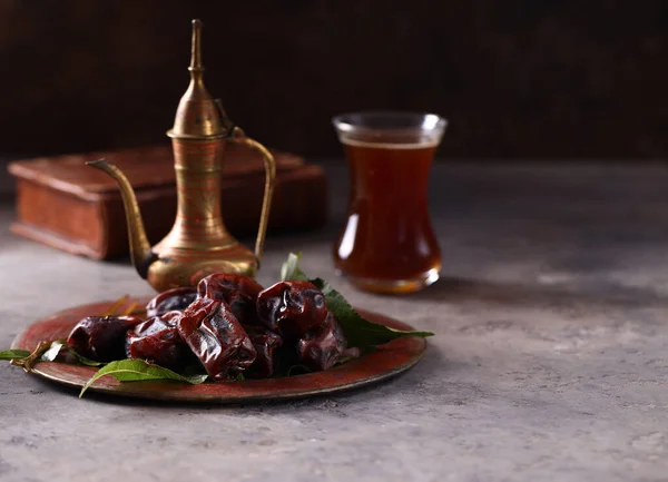 Sweet Fruit Dates Still Life Oriental Style — Stock Photo, Image