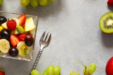 meyve kahvaltı salatası sağlıklı diyet