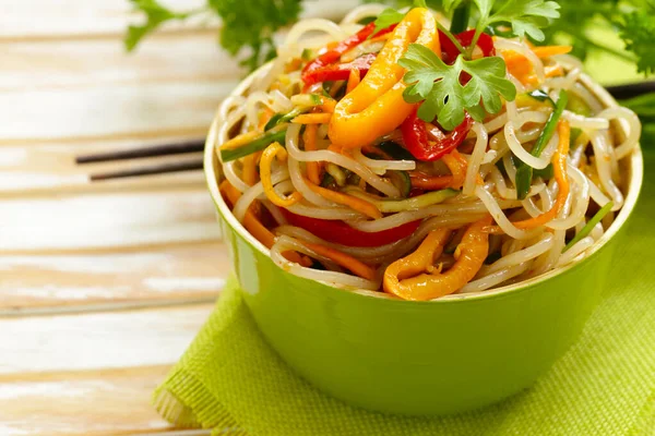 Ensalada Asiática Fideos Arroz Con Verduras Funchoza — Foto de Stock