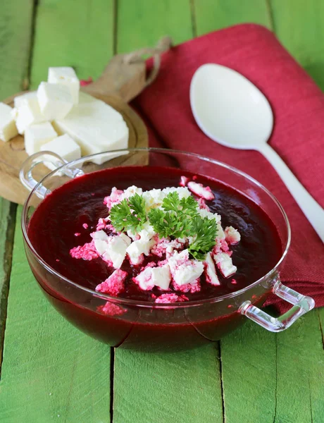 Vegetable cream soup of beetroot with soft goat cheese — Stock Photo, Image