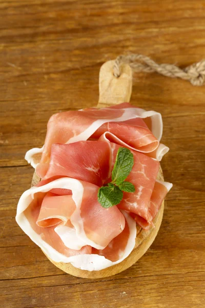 Parma ham (jamon) especialidades tradicionais de carne italiana — Fotografia de Stock