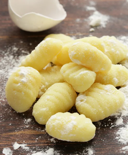 Traditionele Italiaanse gnocchi bereid met aardappelen en eieren — Stockfoto