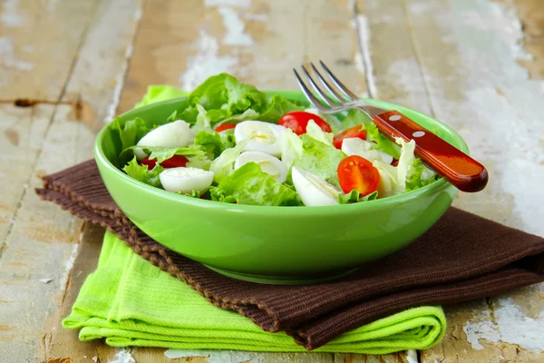 Easter spring salad with quail eggs — Stock Photo, Image