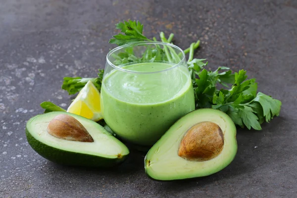 Natural drink a smoothie with avocado, herbs and yogurt — Stock Photo, Image