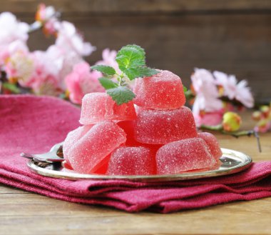 Berry meyve ev yapımı hünnap tatlı yaz tatlı