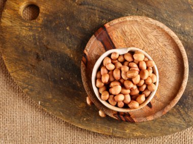 Doğal kabuklu fıstık, sağlıklı beslenme.