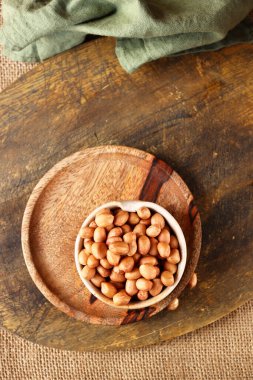 Doğal kabuklu fıstık, sağlıklı beslenme.