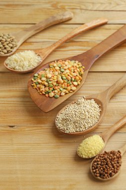 farklı tahıl - buğday, pirinç, mercimek, quinoa çeşitliliği