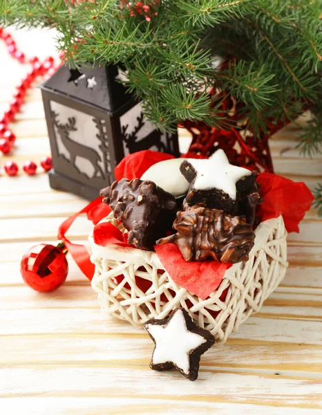 Galletas tradicionales de Navidad para regalo y postre —  Fotos de Stock