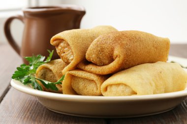 plaka, Rus yemekleri etli ince krep