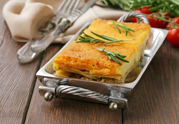 Homemade potato gratin with meat and cheese — Stock Photo, Image