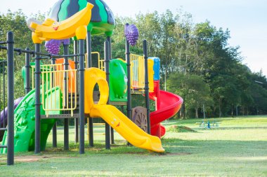 Çocuk parkı.