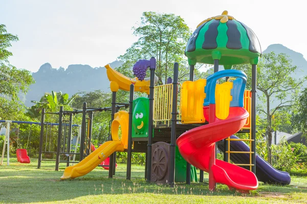 Parco giochi per bambini. — Foto Stock