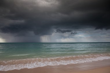 Yağmur fırtınası geliyor