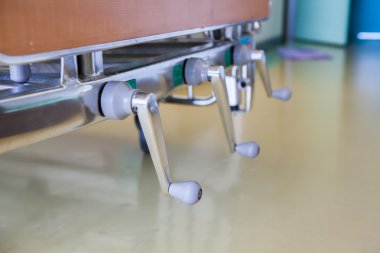 Hastanelerde hasta ayarlanabilir yataklar