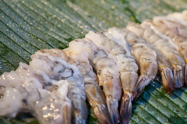 为婚宴准备的装饰和生食 — 图库照片