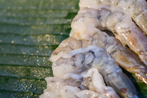 Dekorasi Dan Makanan Mentah Disiapkan Untuk Pesta Makan Malam Pernikahan — Stok Foto