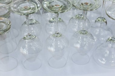 Cam grubu, düğün töreni için hazırlanın. (seçici odaklanma)