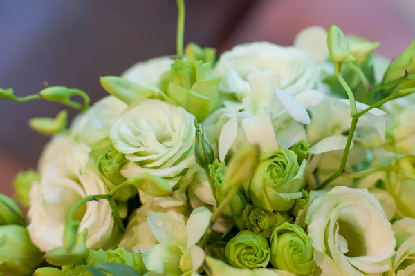 Close-up van mooie bruiloft boeket — Stockfoto