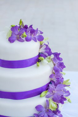 güzel bir düğün pastası 