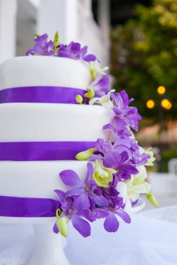 güzel bir düğün pastası 